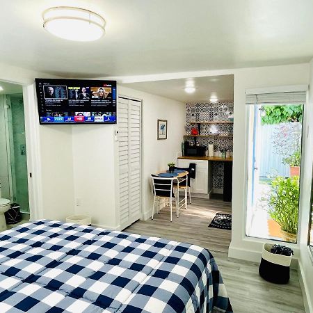 Our Lovely Nest, Free Parking & Wi-Fi マイアミ エクステリア 写真