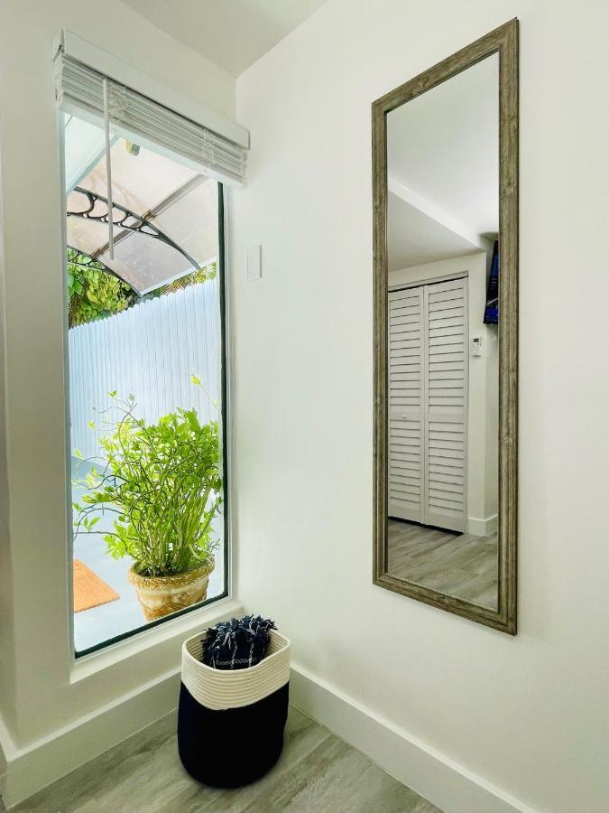 Our Lovely Nest, Free Parking & Wi-Fi マイアミ エクステリア 写真