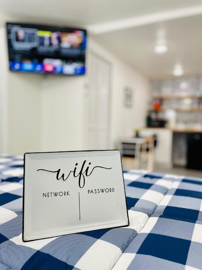 Our Lovely Nest, Free Parking & Wi-Fi マイアミ エクステリア 写真
